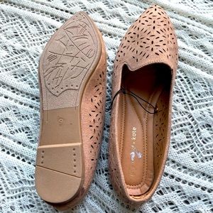 Women’s Flats